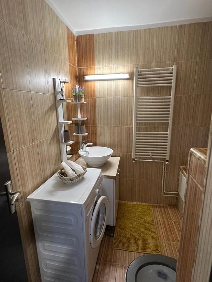 Downtown Studio By Darius Residence Bukarest Kültér fotó