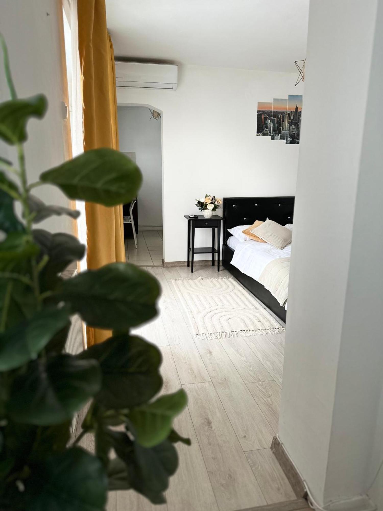 Downtown Studio By Darius Residence Bukarest Kültér fotó